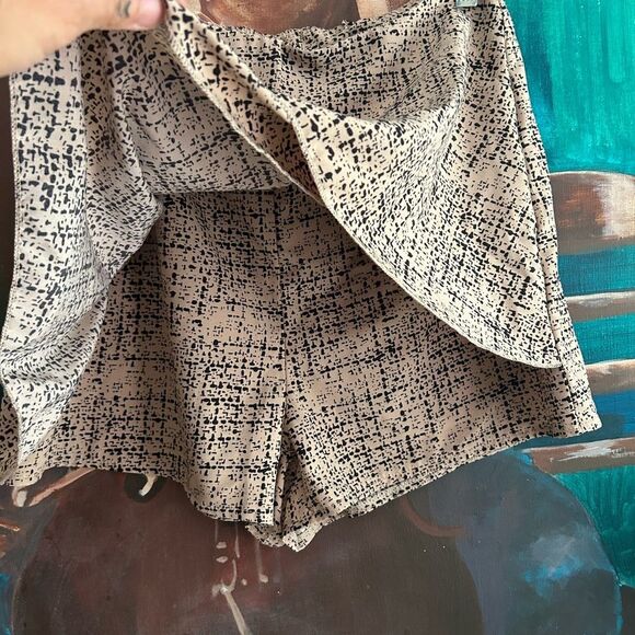 SHEIN Black and Tan Textured Skort Set L - Picture 14 of 16